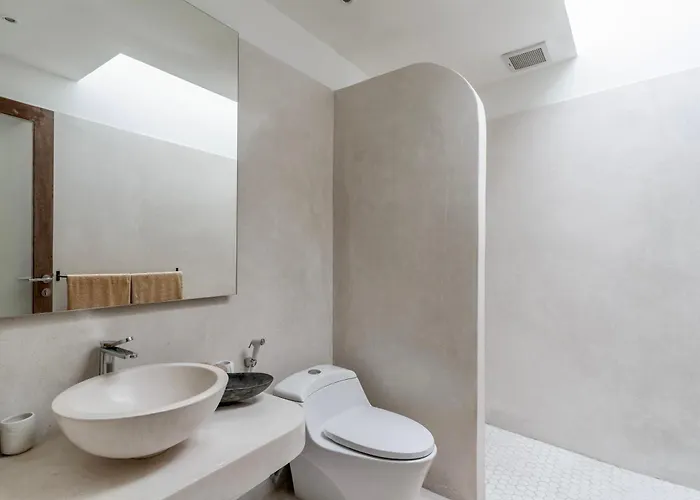 Alba, Berawa, Large Private 4br Near The *