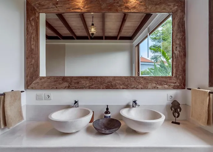 Villa Alba, Berawa, Large Private 4br Near The Canggu (Bali)