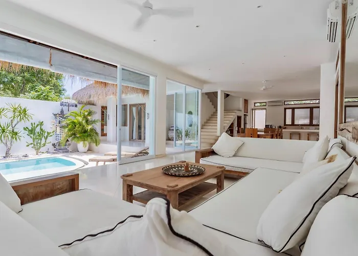 Alba, Berawa, Large Private 4br Near The Canggu (Bali)