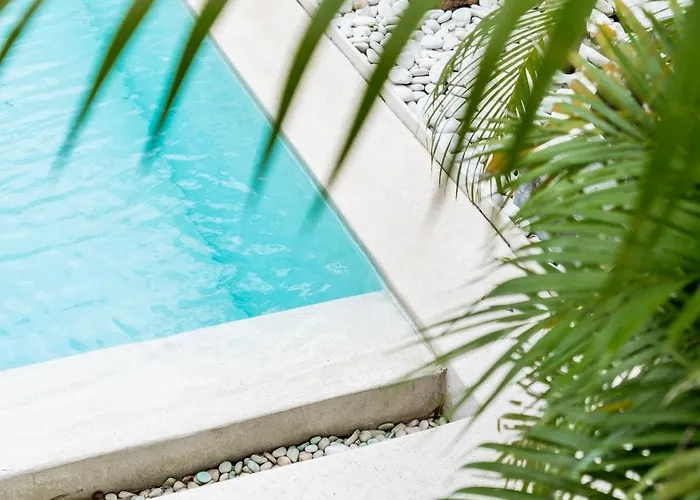 Alba, Berawa, Large Private 4br Near The Canggu (Bali)