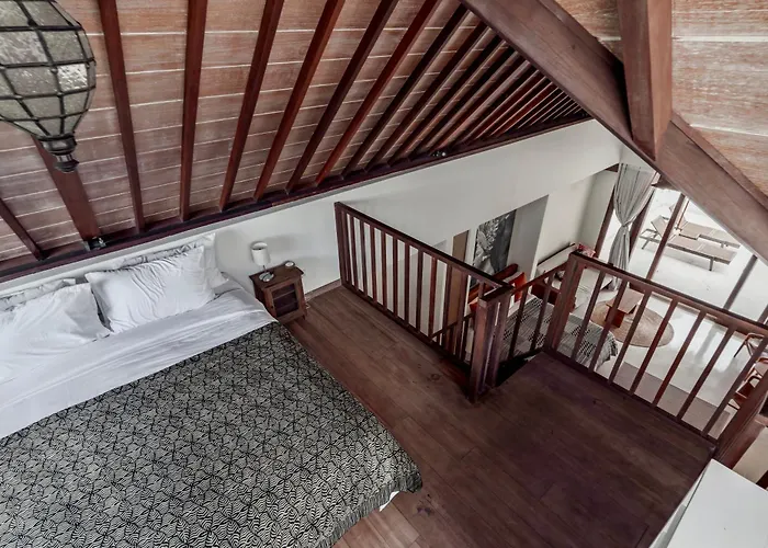 Alba, Berawa, Large Private 4br Near The *